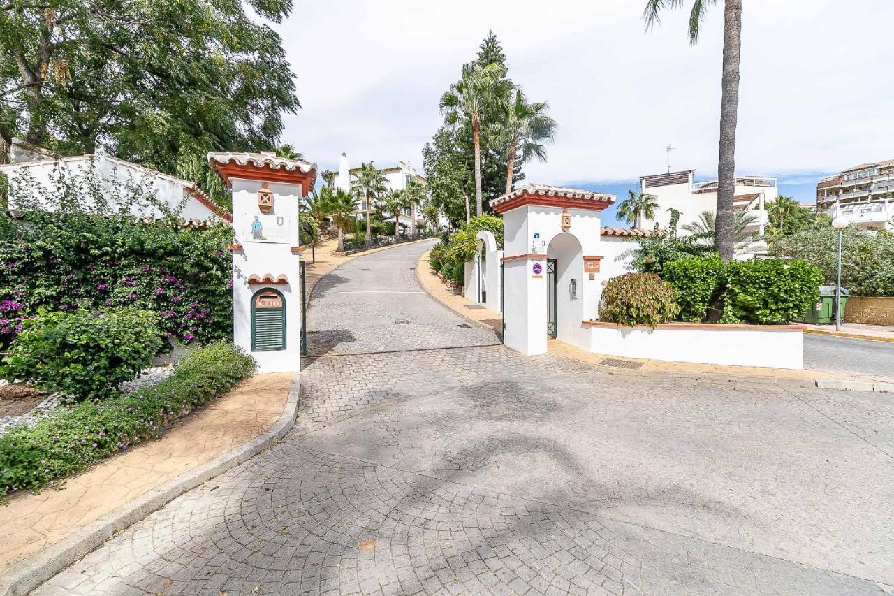 Sur Suites Miraflores Sitio de Calahonda Luaran gambar