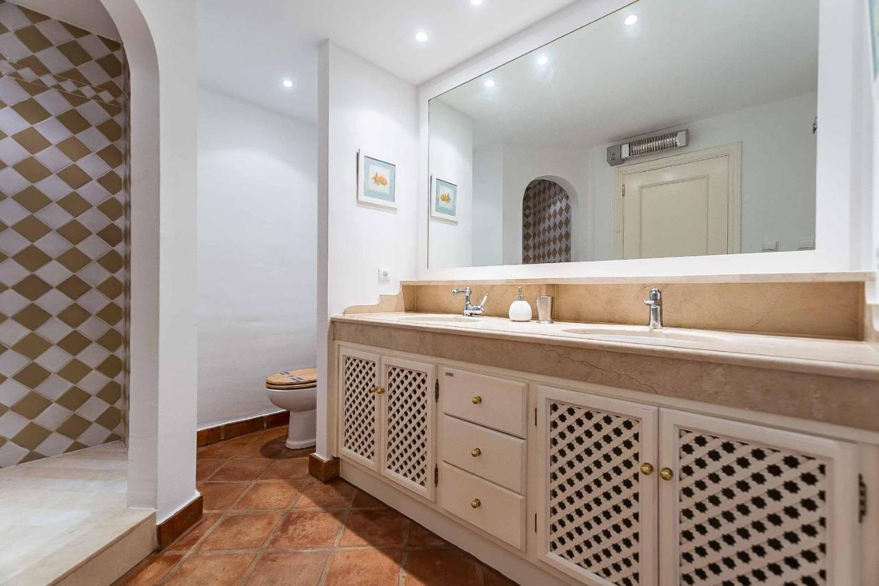 Sur Suites Miraflores Sitio de Calahonda Luaran gambar