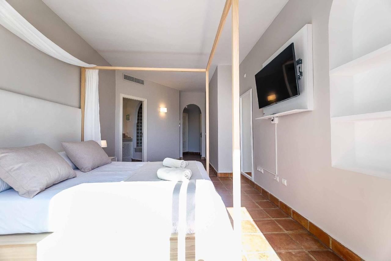 Sur Suites Miraflores Sitio de Calahonda Luaran gambar